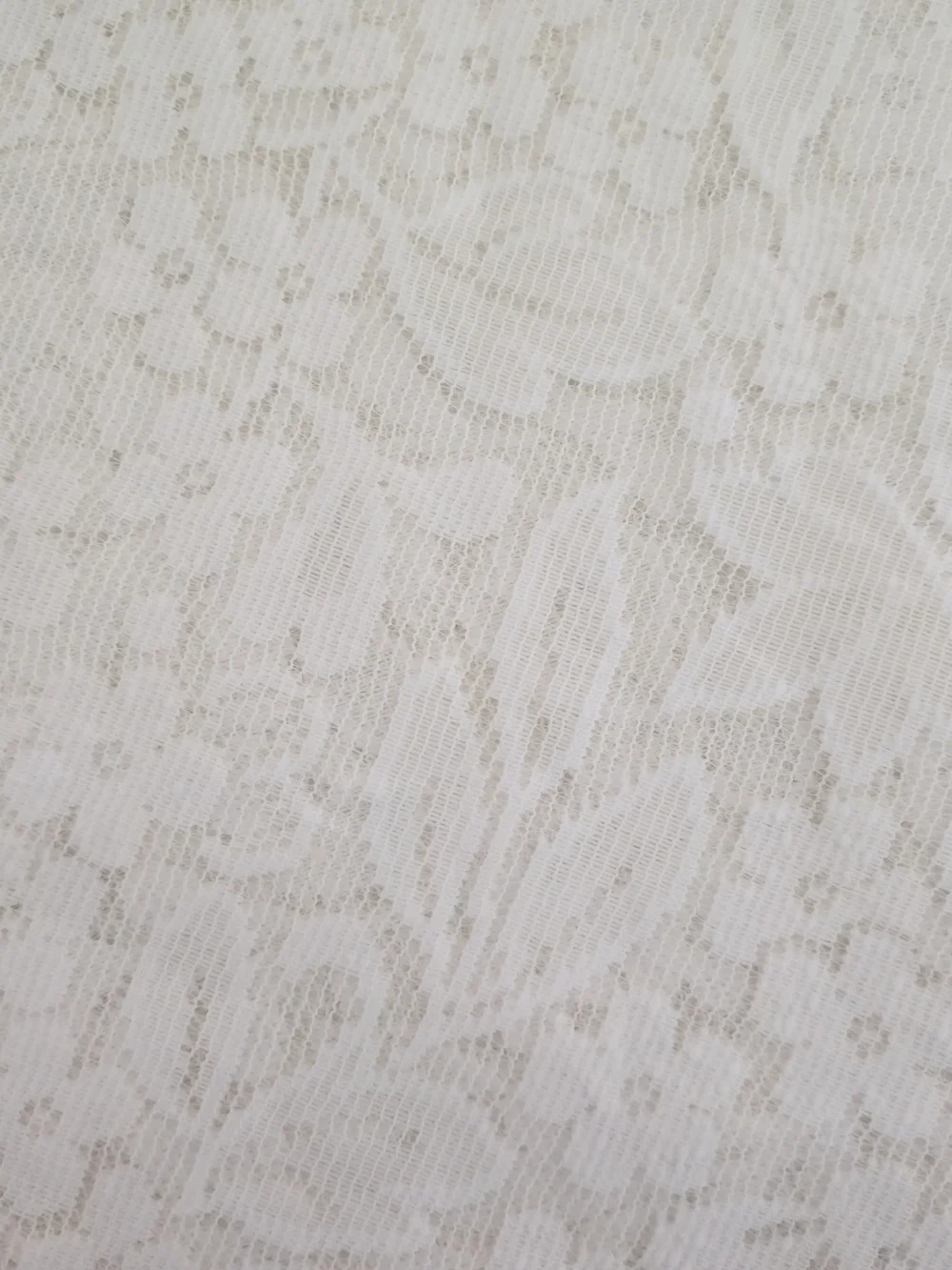 Vtg Quaker Lace 70” Round Tablecloth White USA Washable Romantic Cottage Shabby